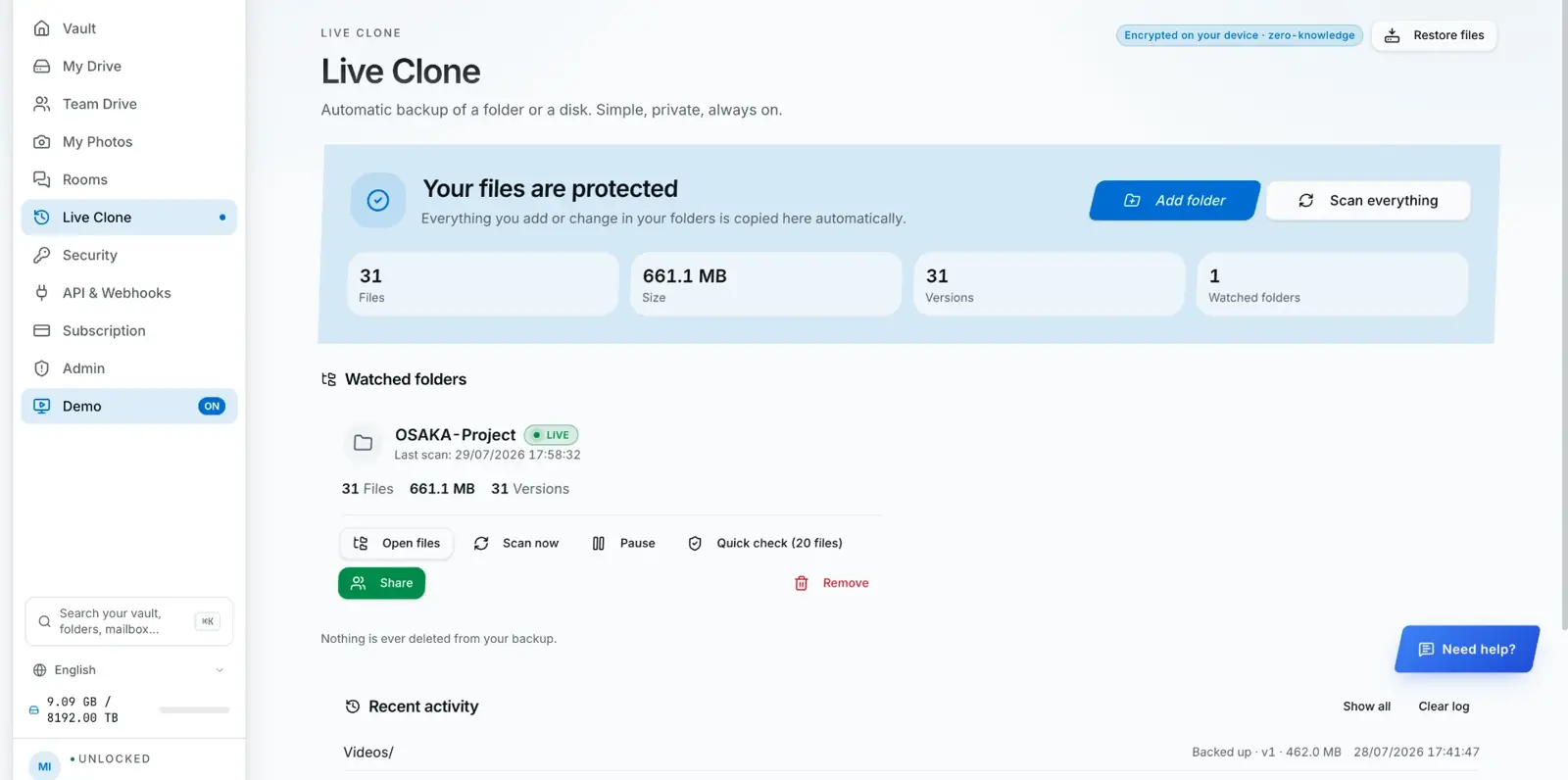 DRIVUNO Live Clone dashboard: watched folders, versions and encrypted backup activity